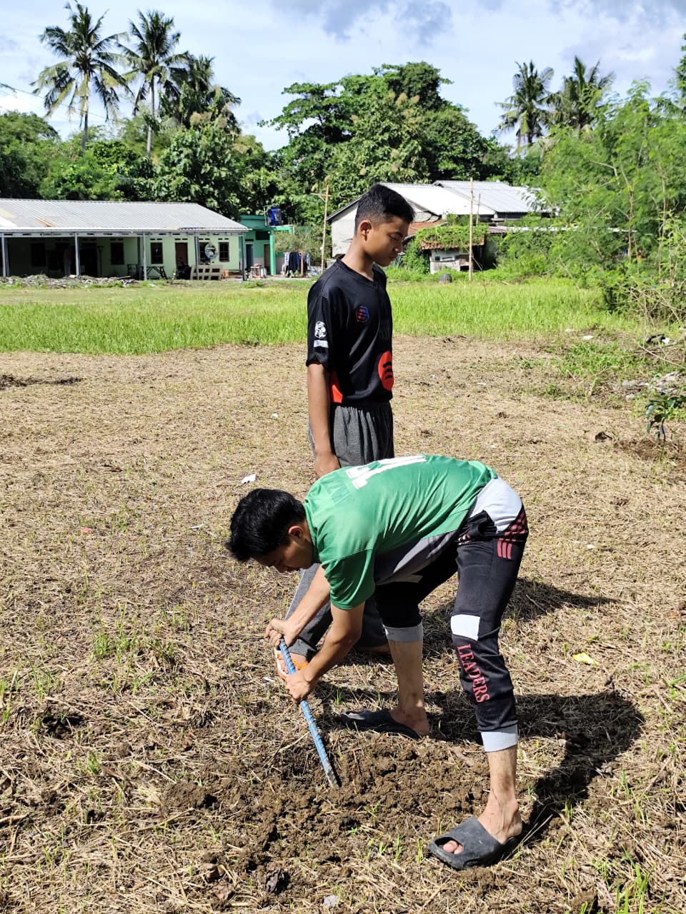 PESANTREN DAN PEMBANGUNAN EKONOMI DALAM PERSPEKTIF MAQASID SYARI’AH